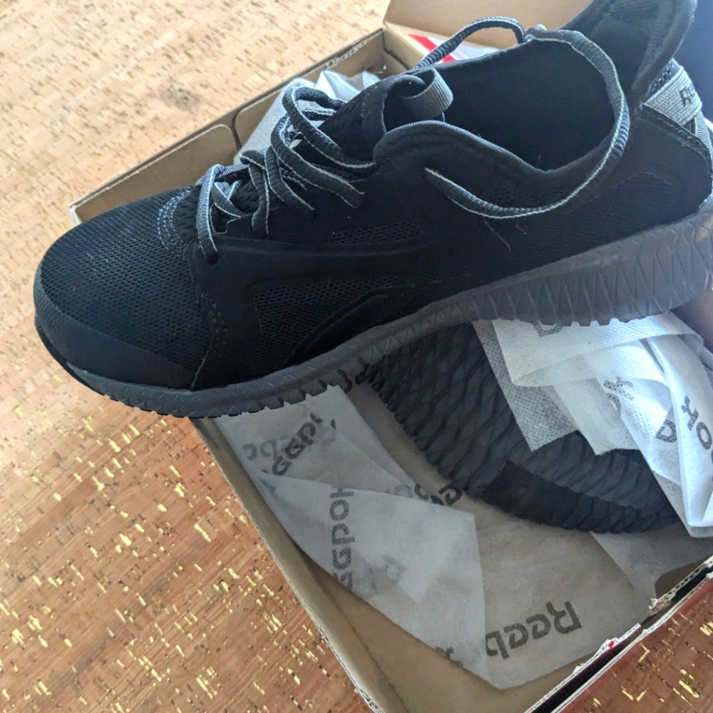 Reebok Work composite toe shoes